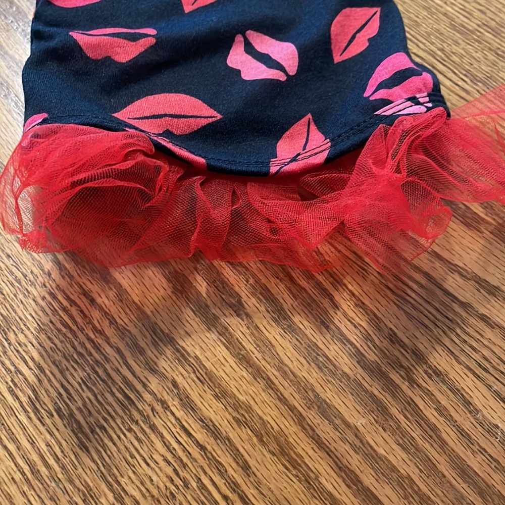Dog outfit clothing Valentine’s Day pet apparel outfit - Picture 9 of 9
